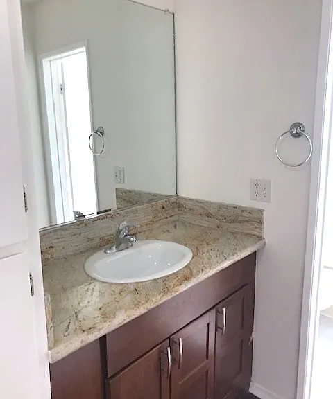 1343 Carmelina Ave. — Photo 16