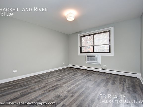 4th image of 1619 E Thacker St #205