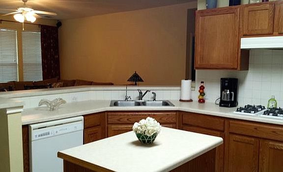 3rd image of 12524 Canyon Glen Dr