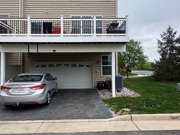 3rd image of 23423 Berkeley Meadows Dr