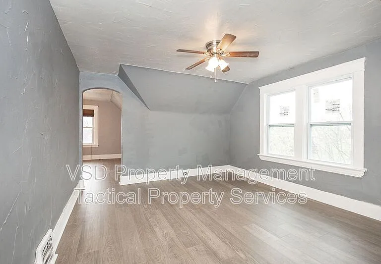 12339 Chesterfield Ave #3 — Photo 17
