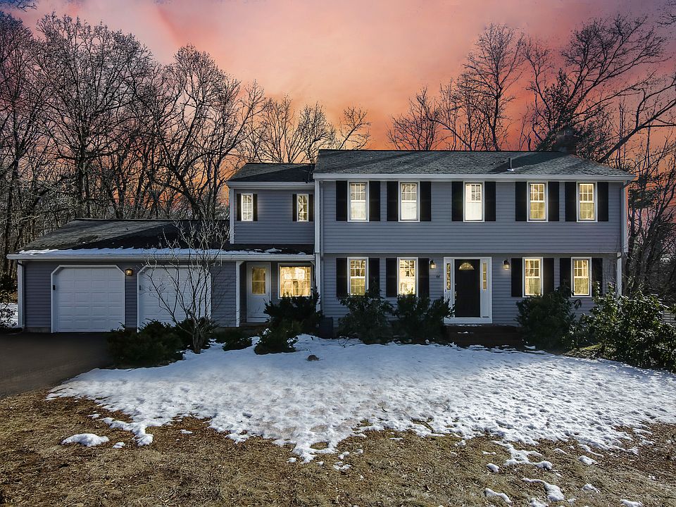 1st image of 44 Candlelight Drive