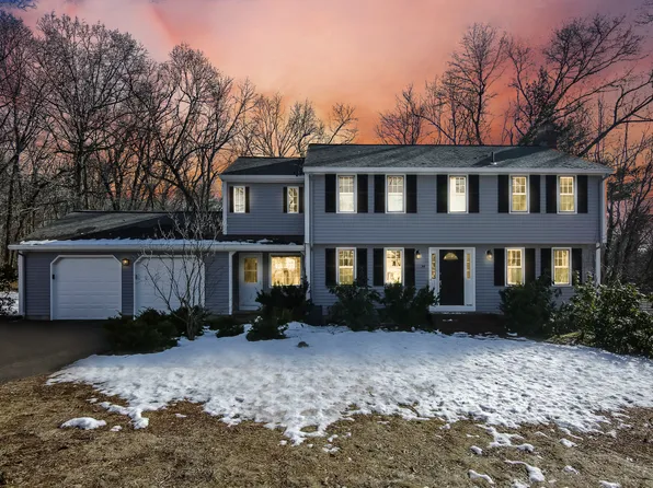 44 Candlelight Drive, Glastonbury, CT 06033