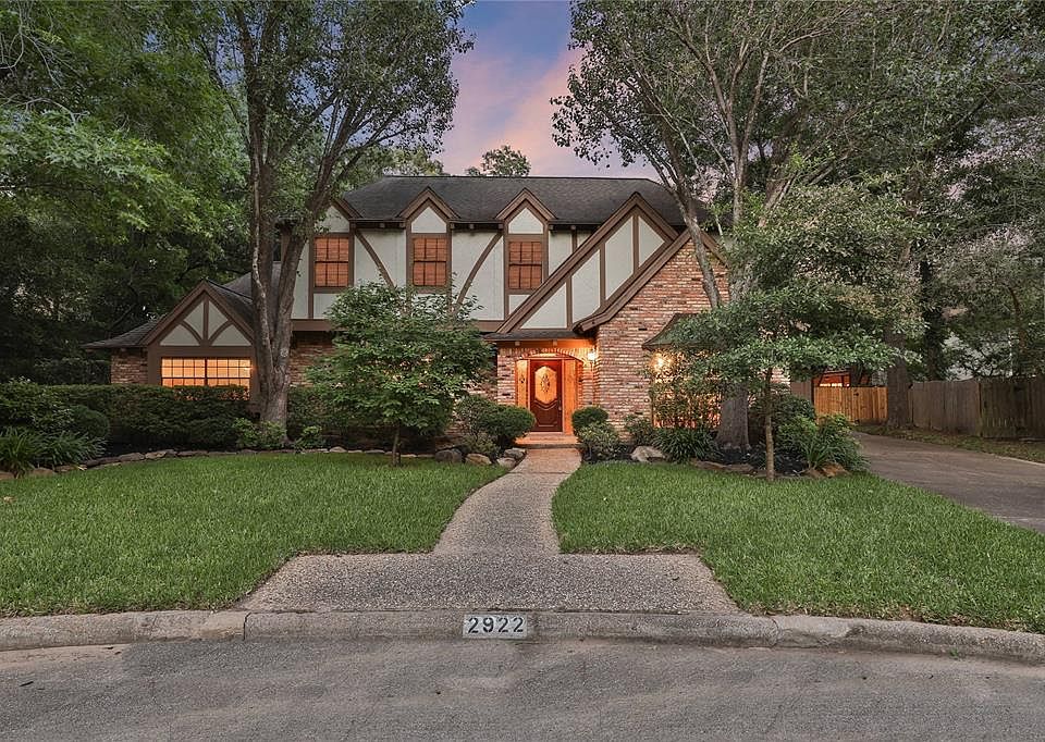 1st image of 2922 Crystal Falls Dr