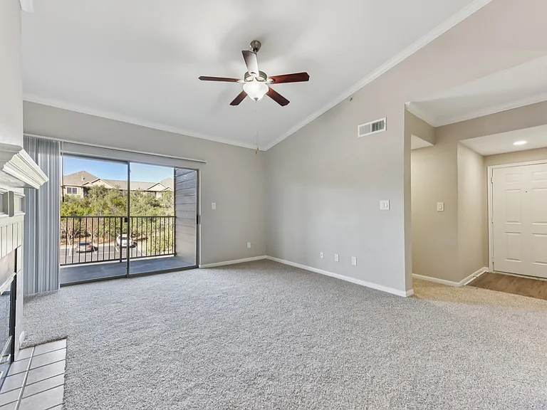 Sonterra Apartment Homes — Photo 105
