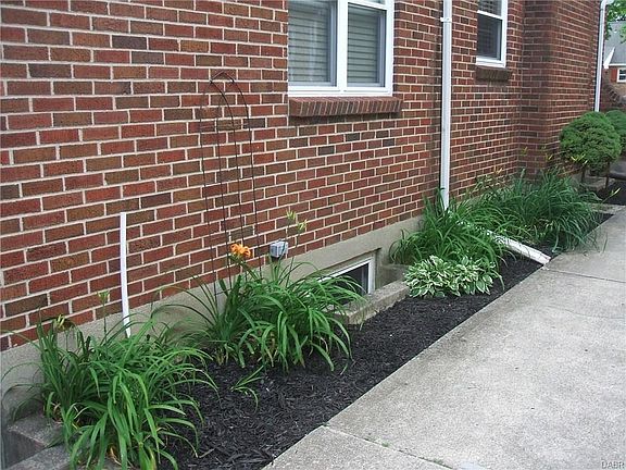 4th image of 411 Orchard Dr