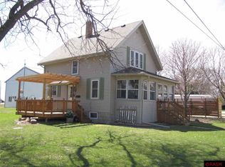 133 North St, Waldorf, MN 56091