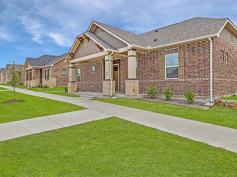VLux Stoneridge — Photo 62