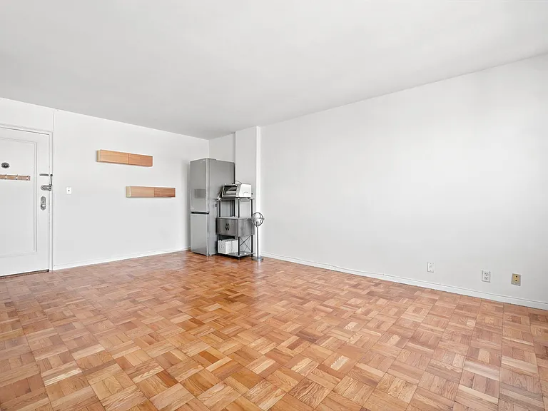 6515 Boulevard East #6R — Photo 5