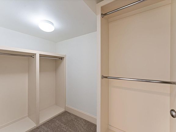 5th image of 36 Waterway Ct