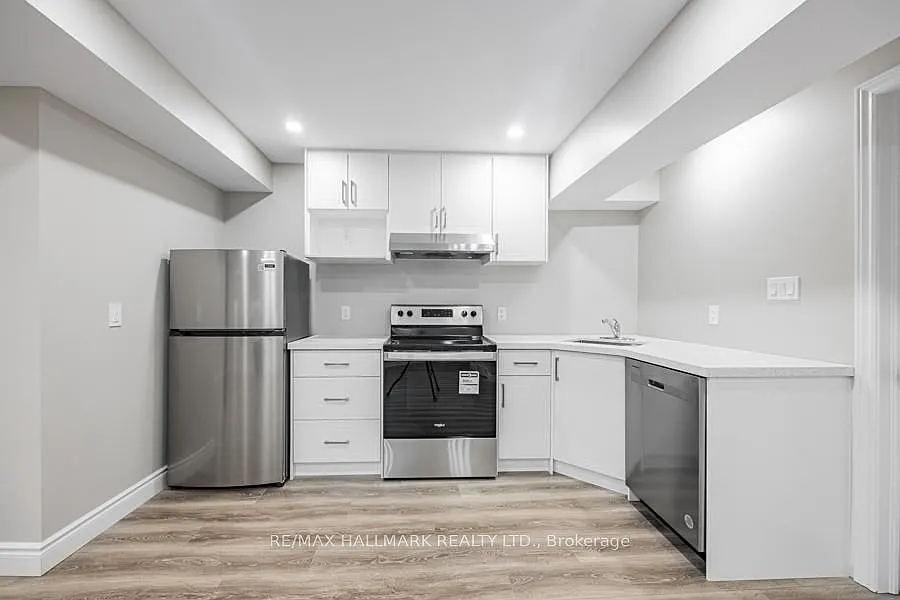 2 bed, $1,900 — Photo 4
