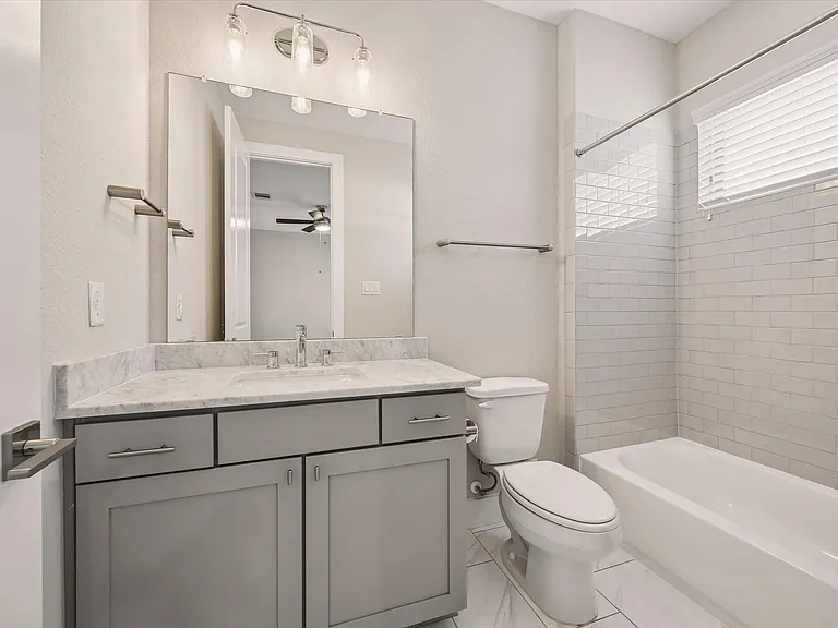 5912 E Post Oak Ln — Photo 21