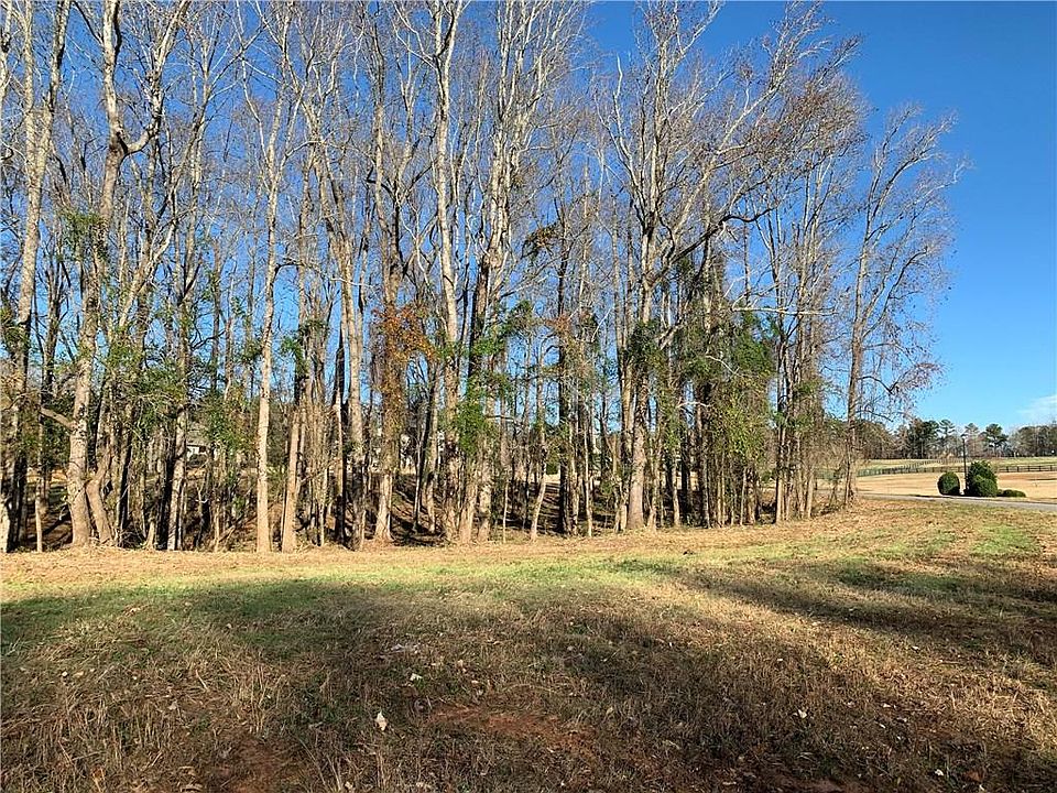 1st image of 169 Great Ellis Ln