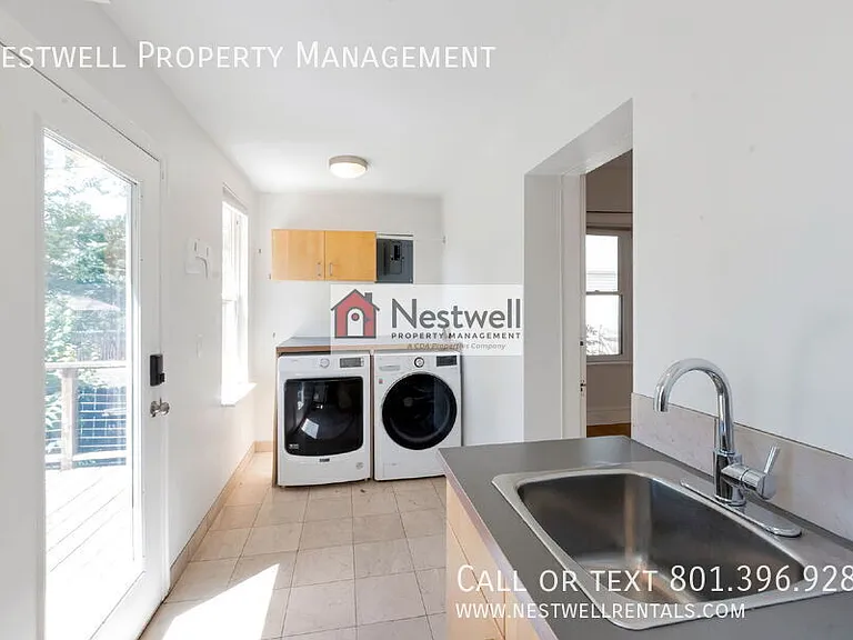 986 S Lake St — Photo 30