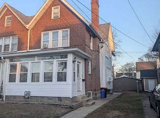 37 E Avon Rd, Chester, PA 19015