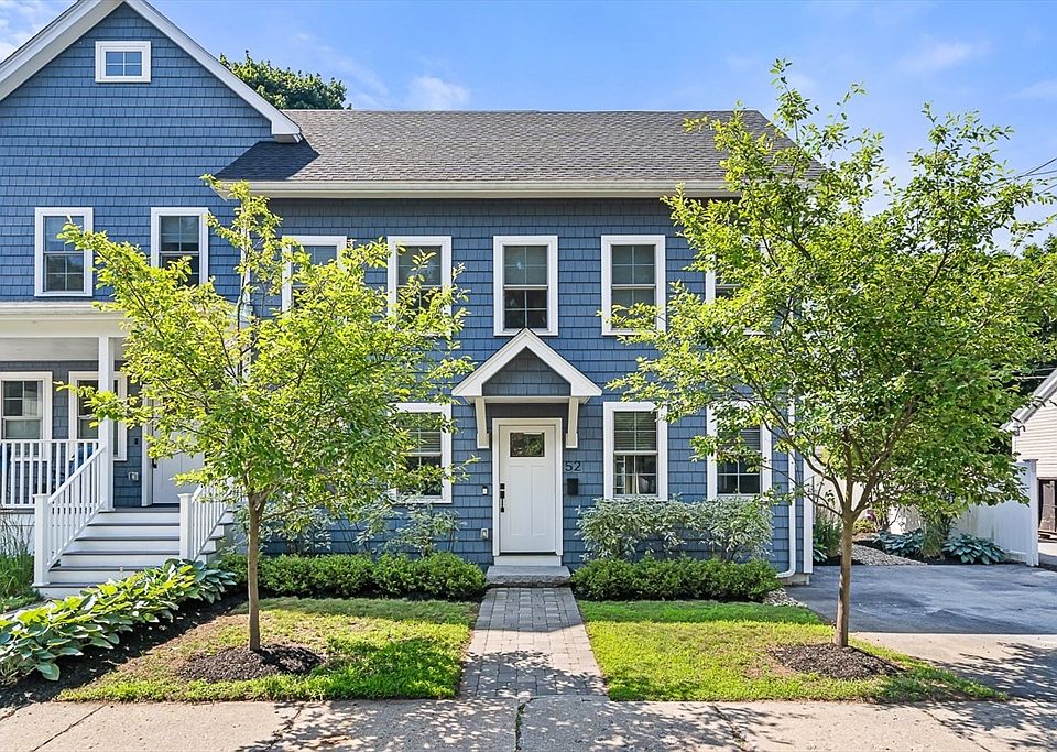 1st image of 52 Salem St #52
