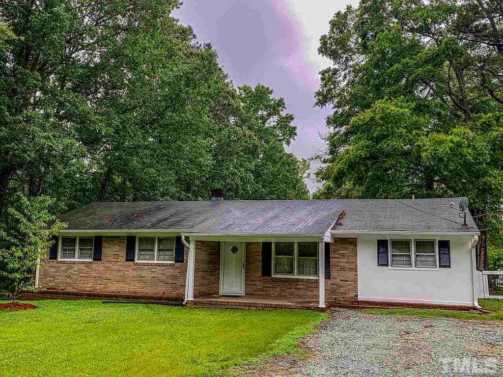 54 S 3rd St, Roxboro, NC 27573 Zillow