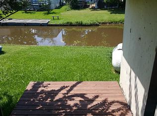 8691 Pearwood St, Willis, TX 77318