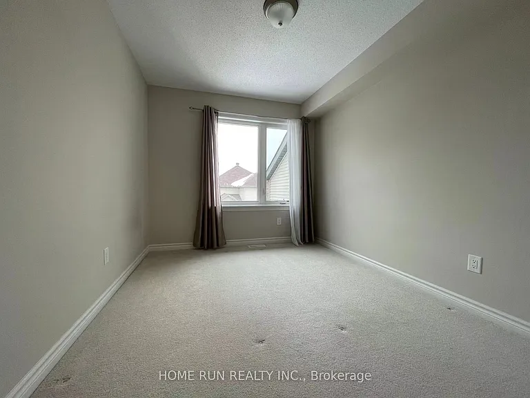 333 Ardmore St — Photo 15
