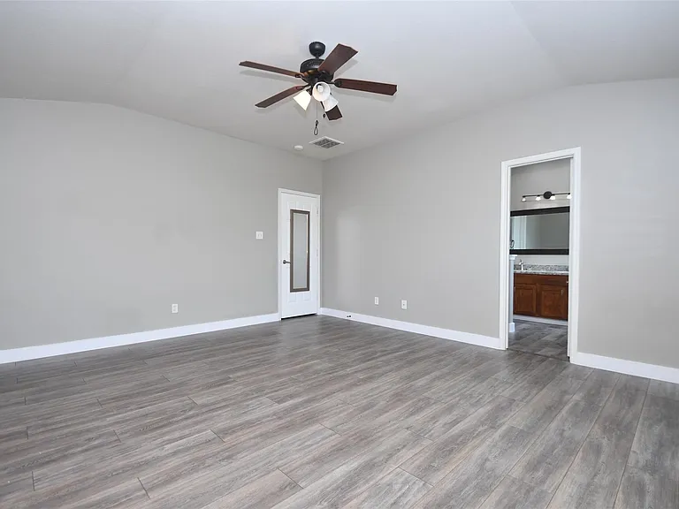24406 Lakecrest Village Dr — Photo 20