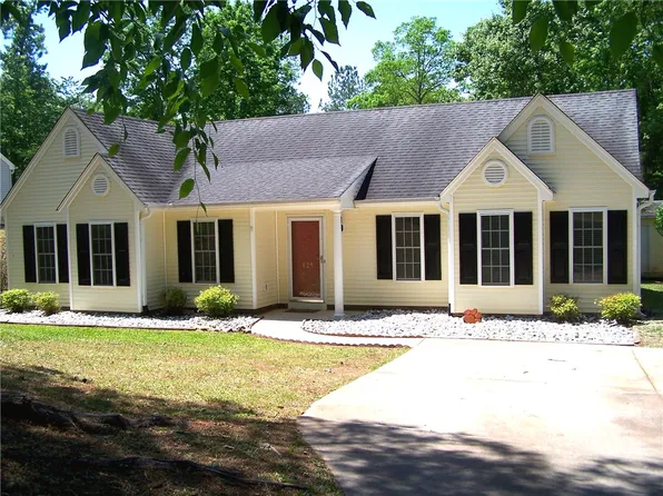 429 Den Ridge Dr, Walhalla, SC 29691