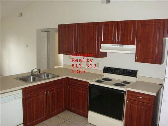 3rd image of 11715 N 15th St APT B