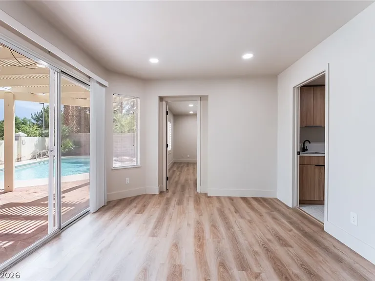 2100 Desert Peak Rd — Photo 16