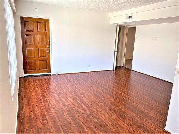 5th image of 11725 Montana Ave APT 202
