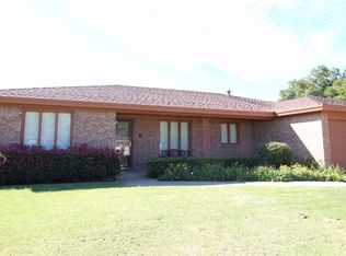 5725 74th St, Lubbock, TX 79424