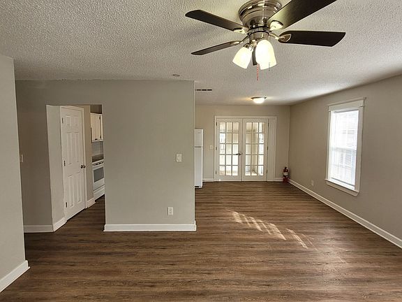 3rd image of 9930 Omar Ave