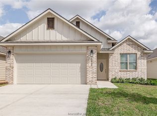 2808 Buccaneer Trl, Bryan, TX 77803