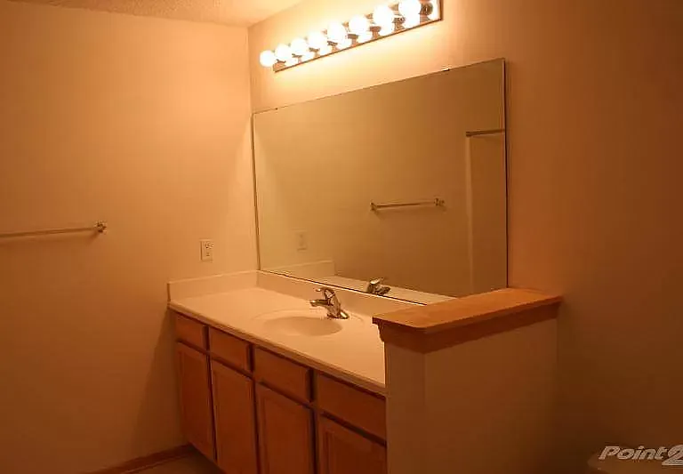 Upstairs bathroom