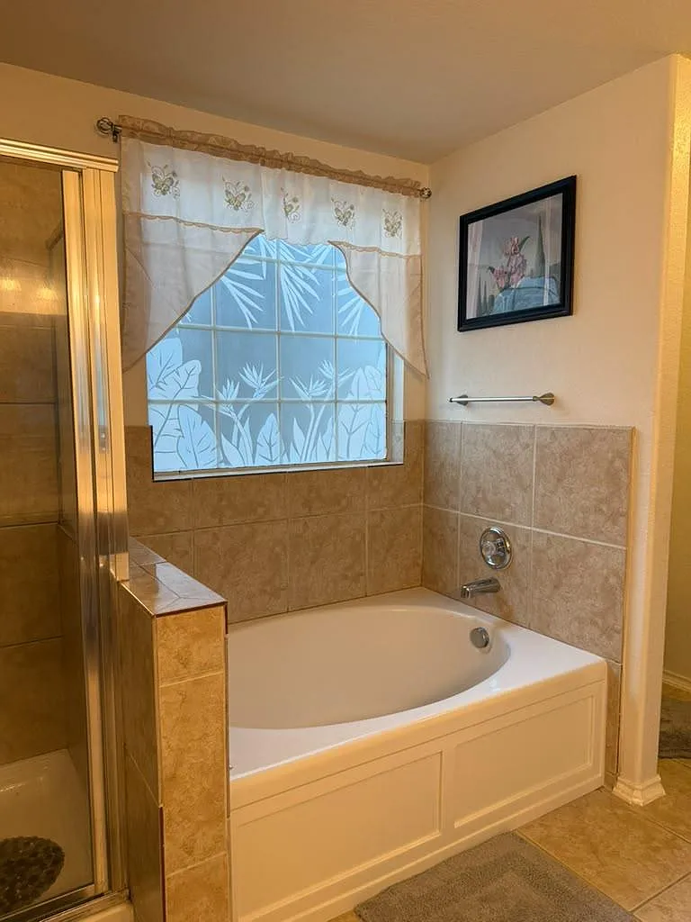 4 bed, 2.5 bath, 2750 sqft, $1,226 — Photo 4