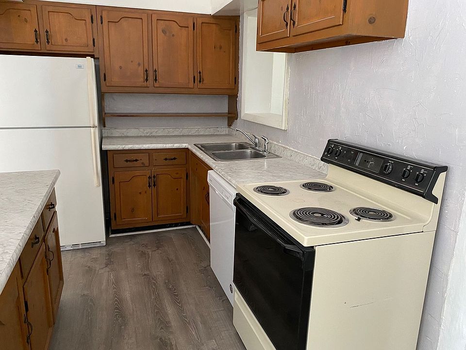 1st image of 4380 Coquina Ave