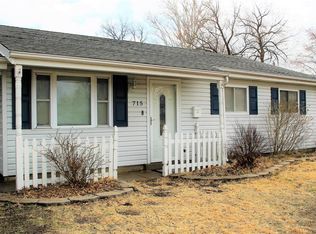715 Central Pkwy, Florissant, MO