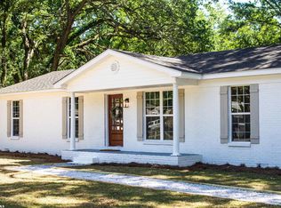 11175 Pioneer Rd, Theodore, AL 36582