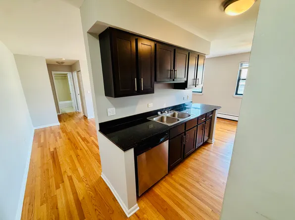 6725-37 N Sheridan Rd, Chicago, IL