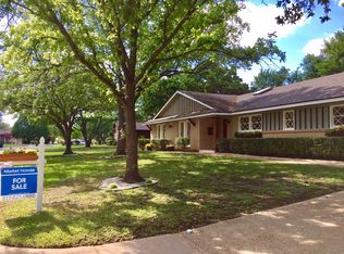 5005 Rock River Dr, Fort Worth, TX 76103
