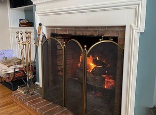 19 Ridgeway Rd, Warsaw, VA 22572