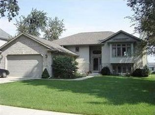 5032 70th Ave, Schererville, IN 46375