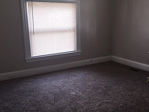 Large bedrooms with new carpet!