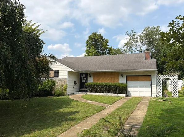 435 Derby Rd, Baldwin, NY 11510