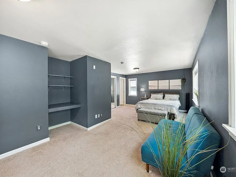 7940 Delridge Way SW — Photo 16