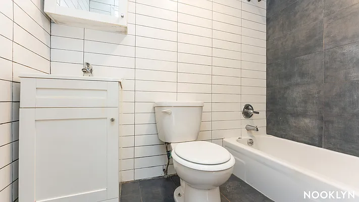 Rented by Nooklyn NYC LLC | media 5