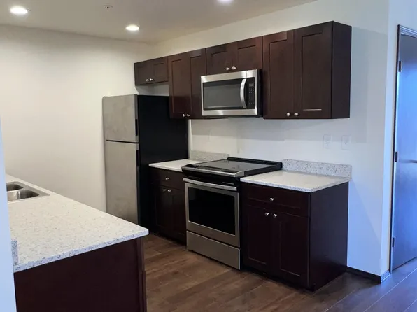 2009 Aaron Dr, Lynden, WA