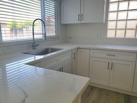 3rd image of 14429 San Cristobal Dr