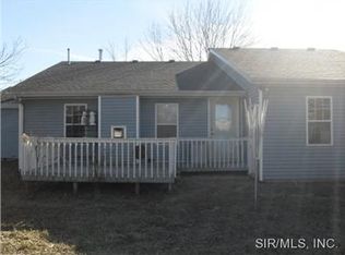 517 Dolls Orchard Ave, Pocahontas, IL 62275