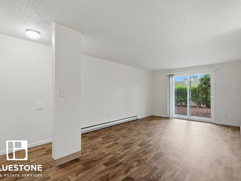 Birchcreek Apartments — Photo 29