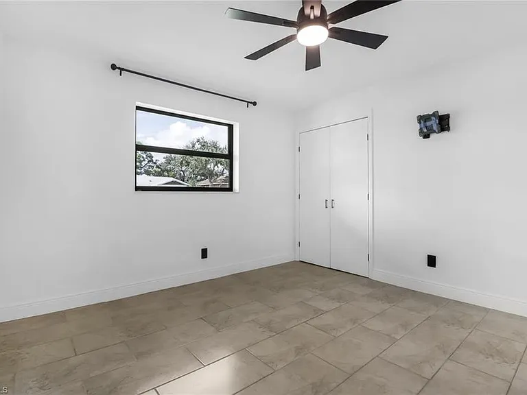 18659 Sarasota Rd — Photo 17