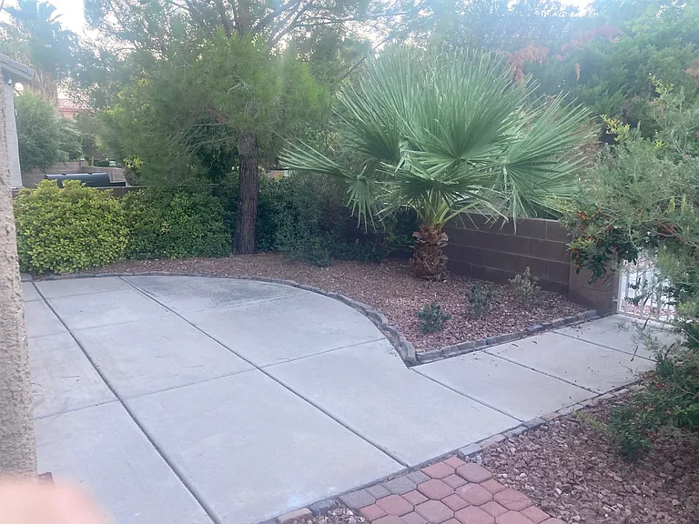10024 Via Toro Ave — Photo 15